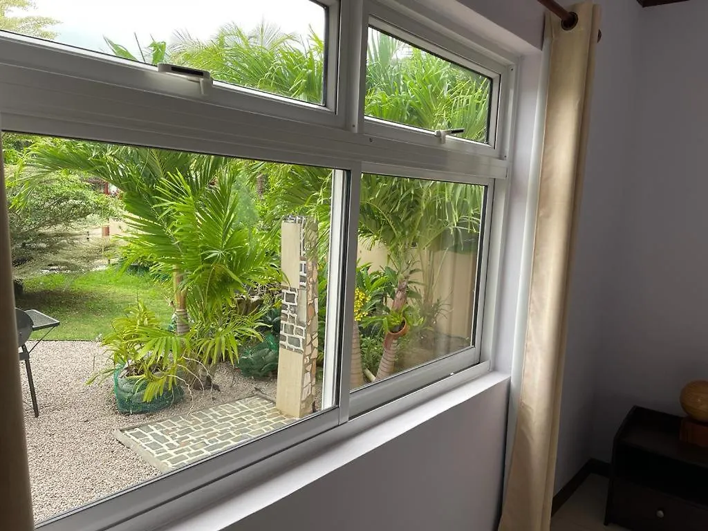 Mokara Holiday Apartment Anse Royale