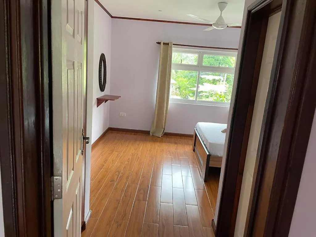 Mokara Holiday Apartment Anse Royale