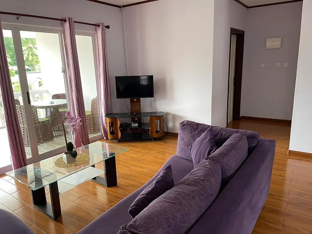 Mokara Holiday Apartment Anse Royale