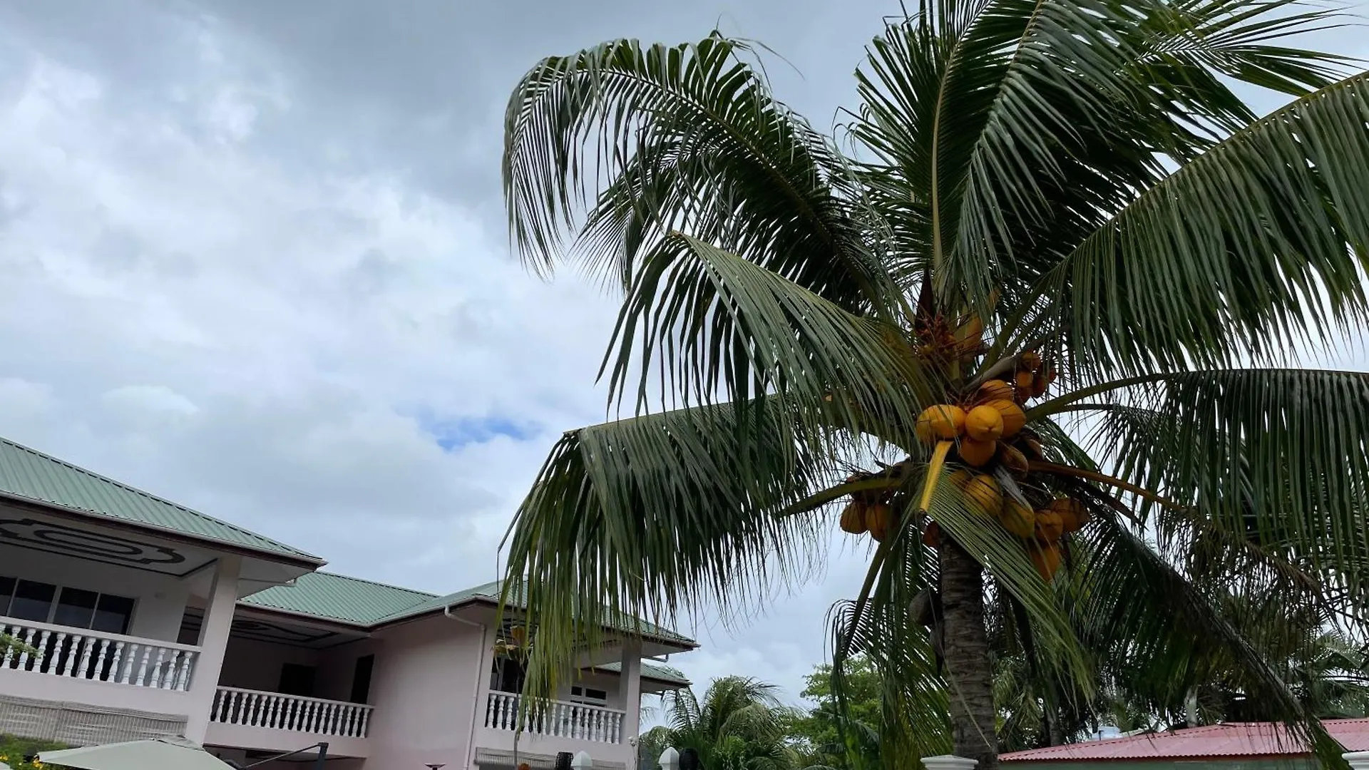 Mokara Holiday Apartment Anse Royale 0*,  Seychelles